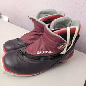 Salomon Cross Country Ski Boots SNS Profil Vitane Women's Size 6.5